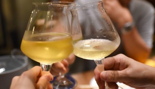 ギャラ飲みとは？1時間あたりの価格の相場や遊び方について